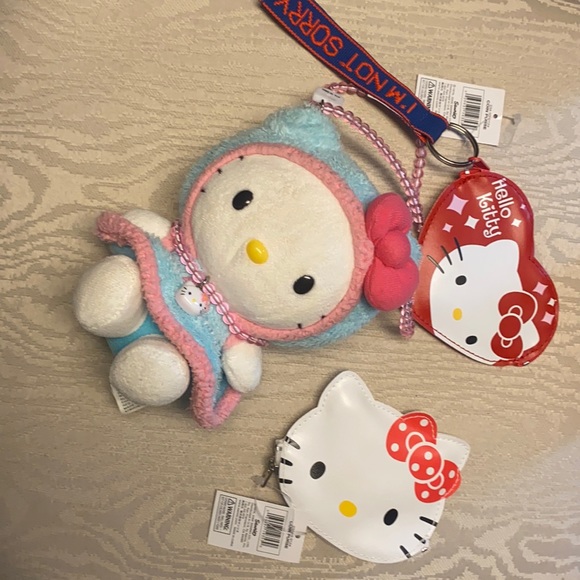 Hello Kitty 5 Piece 2 lil zips+1🎀 carry stufty+lip💋🎂balm+Tommy tee sz8 - Picture 4 of 16